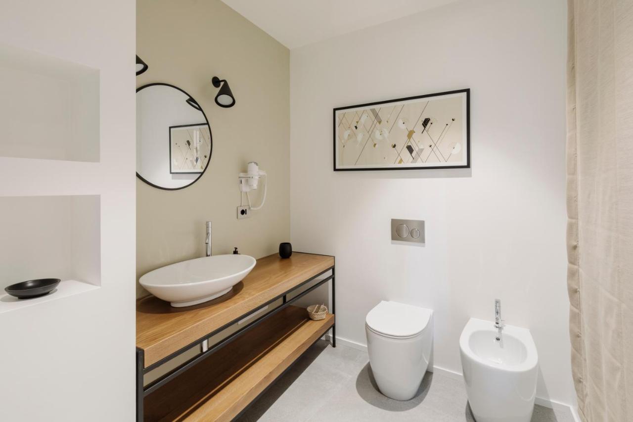 Temporas Design Rooms Cagliari Bagian luar foto